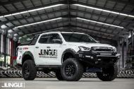 Picture of Deluxe Series - DMax 2020+ Non-Hoop